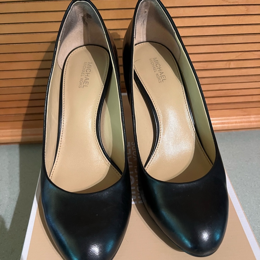 Michael Kors Pumps